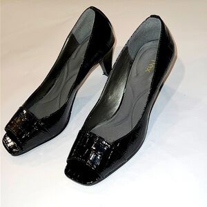 Easy Spirit eflex Women Black Peep Toe Dress Pumps Size 9m